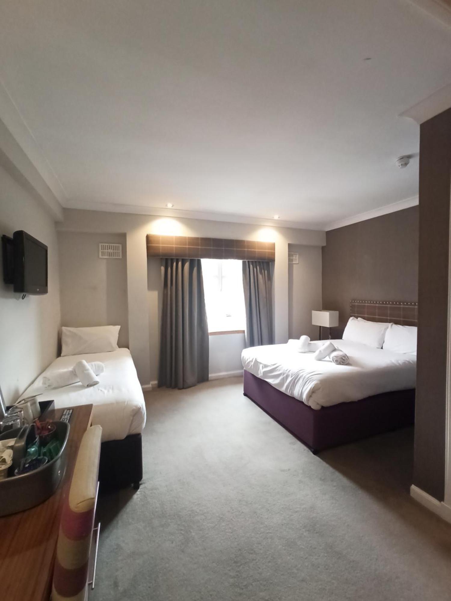 Anchor Hotel And Seabed Restaurant ทาร์เบิร์ต ภายนอก รูปภาพ